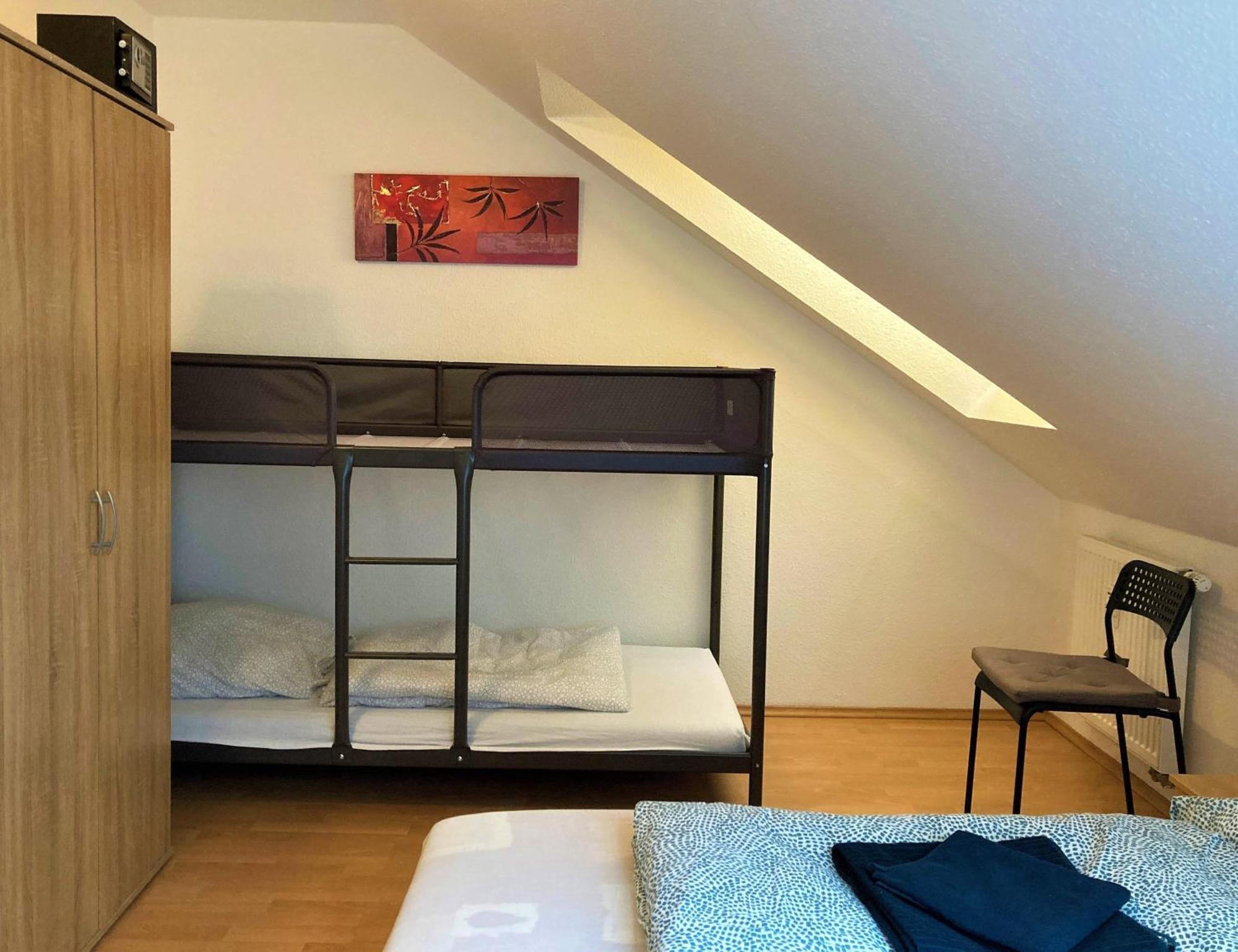 Zentral Gelegene Wohnung Nahe Schwanenteich Zwickau Luaran gambar
